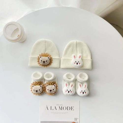 2PCS/Set Cartoon Baby Hat Socks Cute Animal Doll Boy Girl Winter Knitted Pullover Hats Woolen Warm Newborn Short Socks Beanies