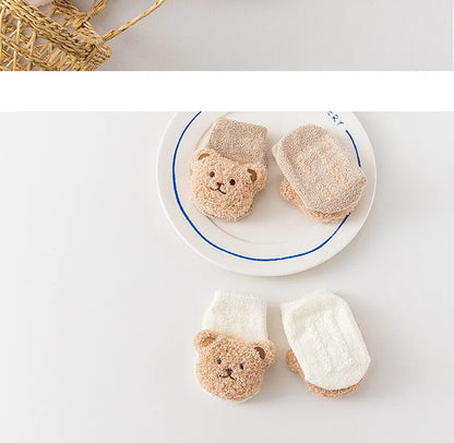 2PCS/Set Cartoon Baby Hat Socks Cute Animal Doll Boy Girl Winter Knitted Pullover Hats Woolen Warm Newborn Short Socks Beanies